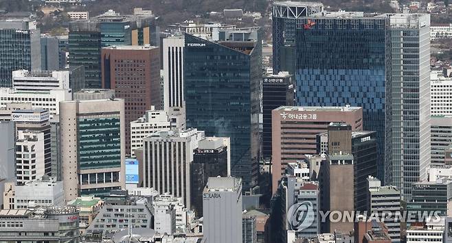 서울 남산에서 바라본 주요 기업체 건물들 ※ 이 사진은 기사와 직접 관계가 없습니다. [연합뉴스 자료 사진]