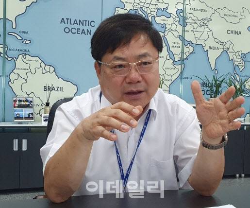 심영수 진영 대표가 지난 7일 인천 서구에 위치한 진영 본사에서 이데일리와의 인터뷰를 진행하고 있다.(사진=이용성 기자)