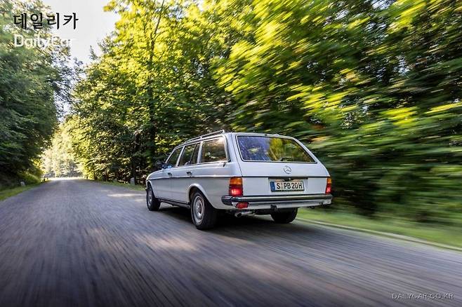 벤츠 W123 에스테이트 (E클래스 5세대, 1980년)