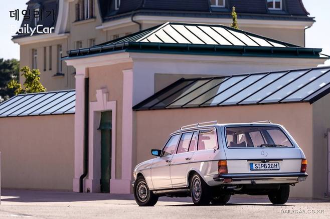 벤츠 W123 에스테이트 (E클래스 5세대, 1980년)