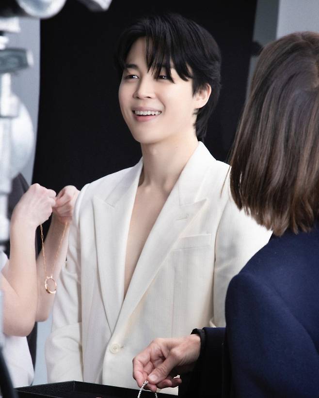 방탄소년단 지민, 럭셔리 그 이상 '인간 명품'..티파니 락 컬렉션 캠페인