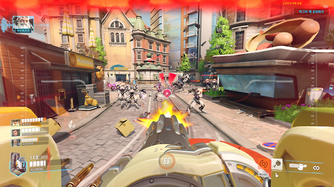 이용자가 플레이 중인 ‘바스티온’이 ‘널 섹터’의 공격에 반격하고 있다.