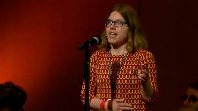 한 여성은 “여성이 직면한 구조적 차별”을 언급하며 그의 말을 반박했다. ⓒThe Lindau Nobel Laureate Meeting 웹사이트