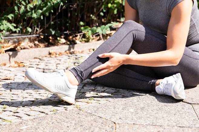 운동 후 근육통을 달고 사는 사람들은 그 원인을 찾는 것이 중요하다. [사진=클립아트코리아]