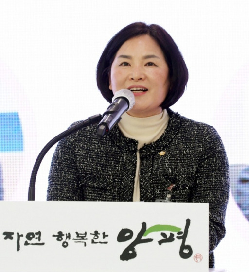 윤순옥 양평군의회 의장이 “강하IC를 포함해 서울~양평고속도로 건설을 신속히 재개해야한다”고 밝히고 있다. 양평군의회 제공