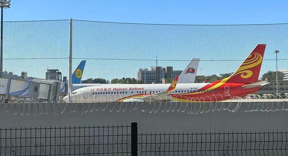 An Air Koryo flight at Beijing Capital International Airport on Tuessday. The flight was the first North Korean airliner to touch down in China in three years. [YONHAP]