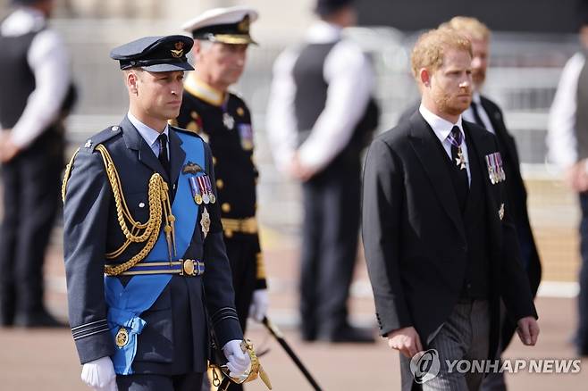 영국 윌리엄 왕세자와 해리 왕자 [EPA 연합뉴스 자료사진. 재판매 및 DB 금지]