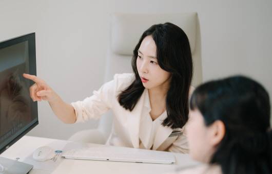 전세현 원장이 수면의 질을 강조하며 올바른 숙면법에 대해 설명하고 있다ㅣ출처: 하이닥