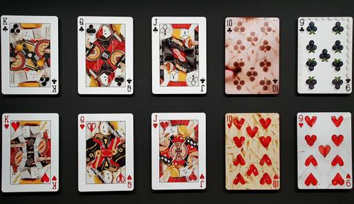 요시다 유니의 신작 'Playing Cards' 중 일부 모습. 송상호기자