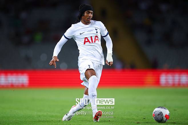 ▲&nbsp;제드 스펜스가 토트넘을 떠날 전망이다.