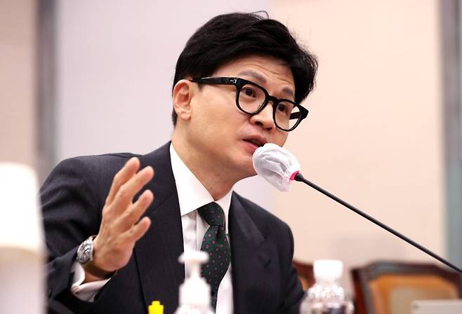 [서울=뉴시스] 이영환 기자 = 한동훈 법무부 장관이 지난 23일 국회 법제사법위원회 전체회의에 출석한 모습. 2023.08.23. 20hwan@newsis.com /사진=뉴시스