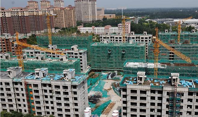중국의 아파트 건설 현장. [로이터 연합뉴스 자료사진]