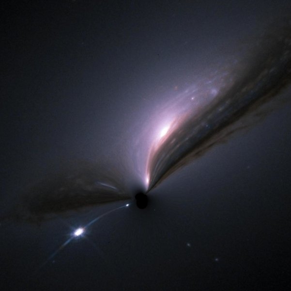 초신성(왼쪽 아래 밝은 점)과 은하수(오른쪽 위 가운데) 사이의 블랙홀(가운데)로 인해 발생한 중력렌즈효과를 이미지화한 사진. 미국 버클리대 미겔 주말라카르뤼이 박사와 우로쉬 셸야크 교수는 블랙홀 같은 암흑물질의 규모를 파악하기 위해 그동안 모은 초신성 관측자료를 통해 중력렌즈효과가 얼마나 어떤 식으로 일어나는지 연구했지만 현재 표준우주론에서 필요로 하는 암흑물질의 양을 충족시키기에는 어림도 없다는 것을 확인했다. phys.org