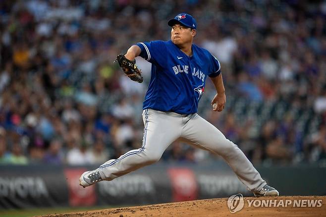 류현진의 힘찬 투구 [AFP/게티이미지=연합뉴스]