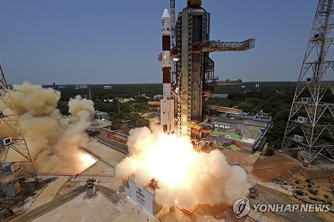 발사되는 아디티아 L1(ISRO 제공 사진) [AP 연합뉴스 자료사진. 재판매 및 DB 금지]