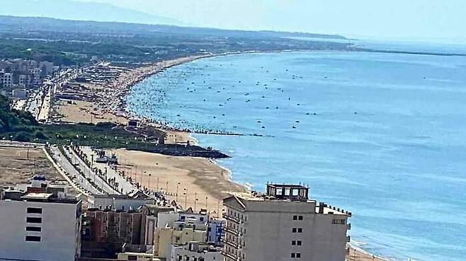 모로코와 알제리 사이 해상 국경 지점 모습(사진=Le360 홈페이지 캡처)