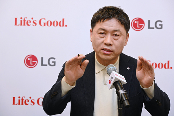 LG Electronics Inc.’s H&A Division head Ryu Jae-cheol announces at a press briefing held at 2023 IFA Berlin, on Sep. 2 (local). [Courtesy of LG Electronics]