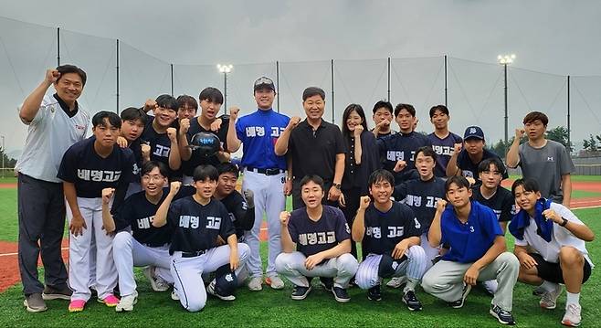 배명고 야구 동아리 선수들. 사진제공 | 헐크 파운데이션