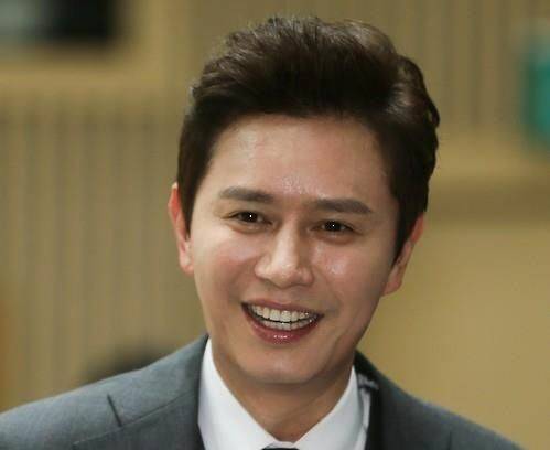 가수 겸 배우 김민종