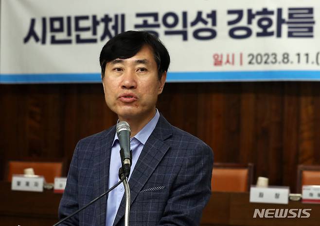 하태경 국민의힘 의원.[서울=뉴시스] 이영환 기자 = 하태경 국민의힘 시민단체선진화특위 위원장이 지난달 11일 오전 서울 여의도 국회에서 열린 토론회 '시민단체 공익성 강화를 위한 제도 개선 및 지원방안 모색'에서 개회사를 하고 있다. 2023.08.11. 20hwan@newsis.com