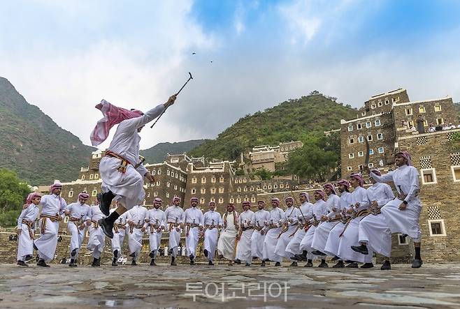 사우디아라비아 전통 공연 예술 축제