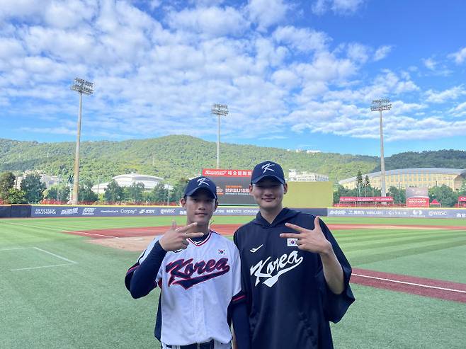 슈퍼라운드 네덜란드전 승리를 견인한 한국 U-18 대표팀 조현민, 육선엽