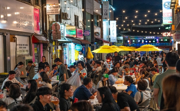 지난달 30일부터 이달 2일까지 열린 ‘제7회 문화의 거리 치맥축제’ 현장 모습. 한라대 제공