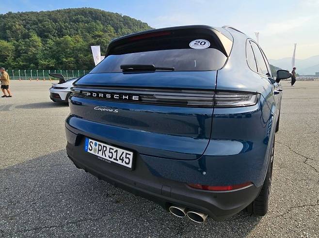 포르쉐 신형 카이엔 후면. ⓒ데일리안 정진주 기자