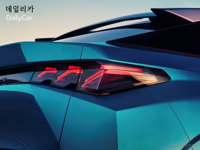 푸조, 뉴 E-3008 SUV (리어램프)