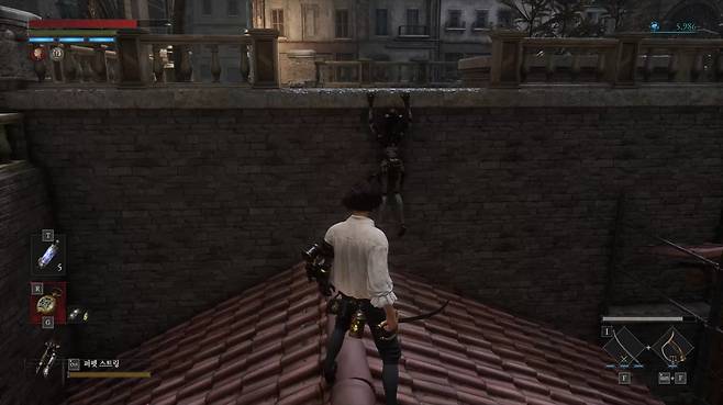 'P의 거짓' 절벽에 메달려서 숨어있는 NPC들.