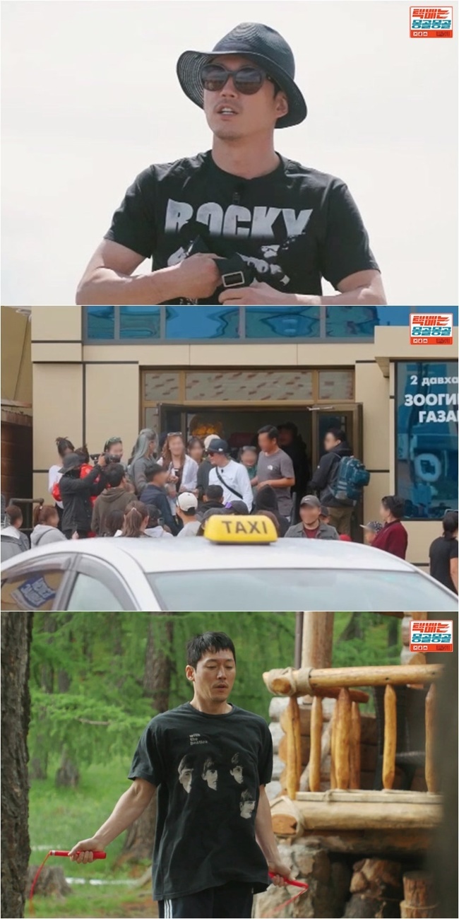 Jang Hyuk made Mongolia go up and down.On September 15, JTBC Courier is Mongolia, Kim Jong-kook, Jang Hyuk, Cha Tae-hyun, Hong Kyeong-in, Hong Kyeong-in and Kang Hoon finished their healing day at the forest resort, To the Horgo-Terhincha River National Park.On this day, Kim Jong-kook, Jang Hyuk, Cha Tae-hyun, Hong Kyeong-in, Hong Kyeong-in and Kang Hoon stop by three famous spots in Mongolia before the fifth delivery.In particular, six men enter Danilo Neves, a big city they met for the first time on their trip, to visit the shopping mall to have time to fix their remaining journeys, such as solving their meals and providing necessary supplies.Mongolia fans who recognized Jang Hyuk started to ask for a photo shoot one by one, and crowds like clouds gathered in a moment.Jang Hyuk, who emerged as the best Korean wave star in Mongolia through Cheerful Girl Success which was aired in 2002, has proved its popularity by being nicknamed Kita, which is the name of the drama every time he encounters Mongolia locals.When Jang Hyuk entered the big city Danilo Neves, he had an explosive reaction, and because of the crowd gathering so hard that it was difficult to shoot, the production team eventually puts a superpower to stop the emergency shooting.On the other hand, Jang Hyuk, due to his popularity, hurriedly withdrew from Danilo Neves and laughed at the members, saying, What should you understand?Moreover, when Cha Tae-hyun said, Lets go to a village where Kitae is not famous, Jang Hyuk said, There is no village in Mongolia where I am not famous.Stephanie Herseth Sandlin gets her best friends behind her back.Jang Hyuks performance, which will give a smile to Stephanie Herseth Sandlin, which is as popular as the popularity that made Mongolia shake like this, can be confirmed through Courier is Mongolia.Broadcast at 8:50 pm on the 15th.