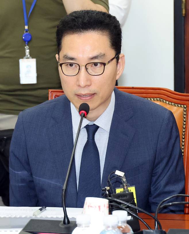 인사말 하는 우주항공청추진단장     (서울=연합뉴스) 한상균 기자 = 5일 국회 과학기술정보방송통신위원회 안건조정위원회에서 이재형 우주항공청설립추진단장. 2023.9.5     xyz@yna.co.kr (끝)   연합뉴스