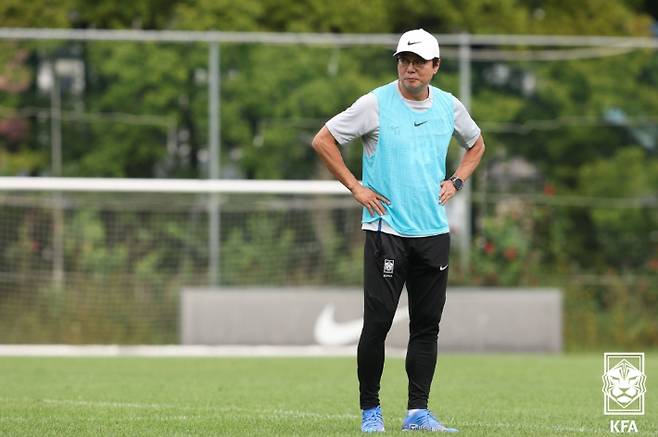 항저우 아시안게임 대표팀 황선홍 감독. 대한축구협회