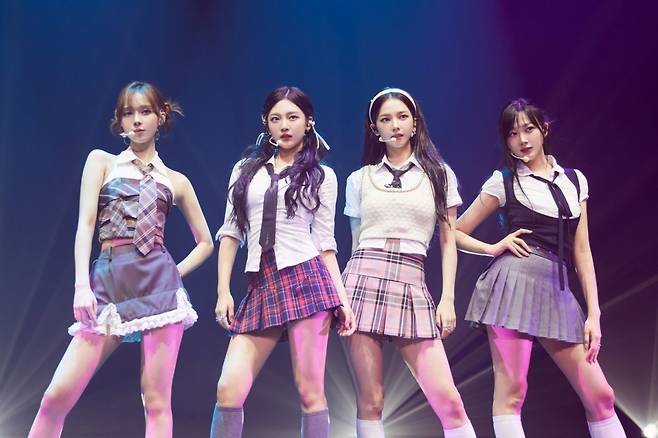 남미에서도 확인된 에스파의 위상. 그룹 에스파가 멕시코 브라질에 이어 칠레 공연 또한 매진 사례를 기록 남미 내에서도 뜨거운 인기를 실감케 했다. 사진제공|SM엔터테인먼트