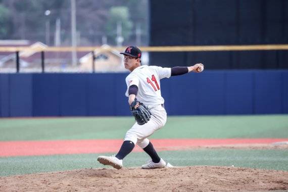 LG는 정지헌을 두고 올해 박명근 만큼 활약해 줄 수 있는 선수라고 말했다.