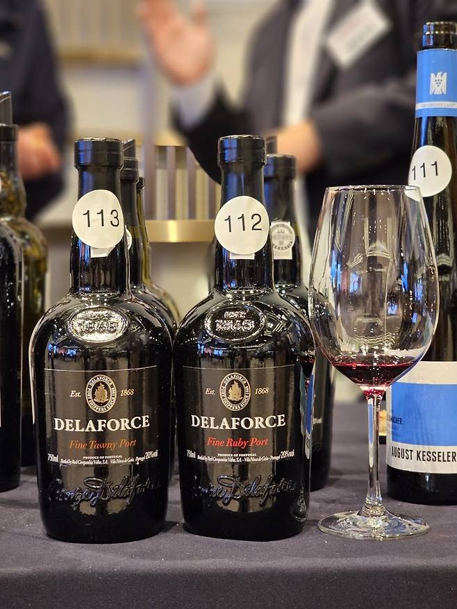 델라포스 포트 와인.