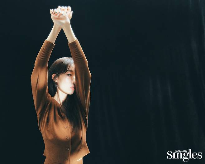 ‘마스크걸’에 출연한 배우 이한별 화보. 싱글즈 제공.