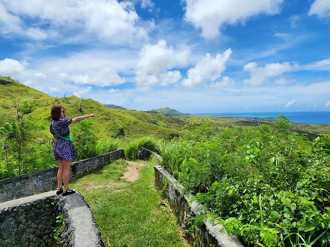 지구는 둥글다는 것을 증명하는 세티 전망대의 수평선 그리기 놀이