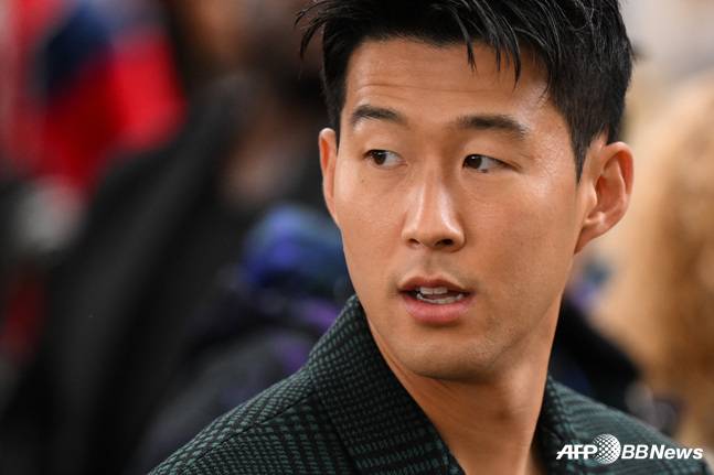 영국 패션쇼에 참석한 손흥민. /AFPBBNews=뉴스1