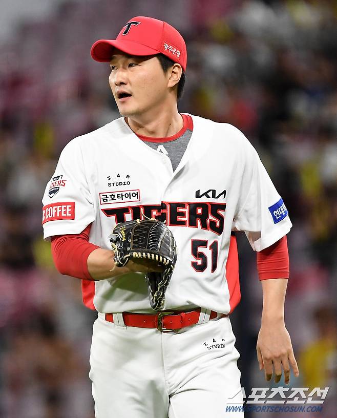 2023 KBO리그 KIA 타이거즈와 KT 위즈의 경기가 22일 광주기아챔피언스필드에서 열렸다. KIA 전상현이 이닝을 마친 뒤 숨을 고르고 있다. 광주=박재만 기자pjm@sportschosun.com/2023.09.22/