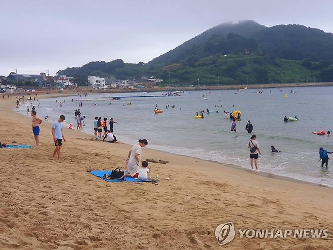 거제 구조라 해수욕장 [경남도 제공. 재판매 및 DB 금지]
