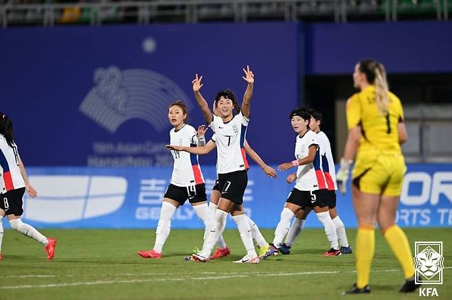 [서울=뉴시스]여자축구 손화연, 해트트릭. (사진=대한축구협회 제공)