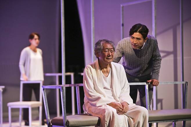 연극 '더 파더' [스튜디오 반 제공. 재판매 및 DB 금지]