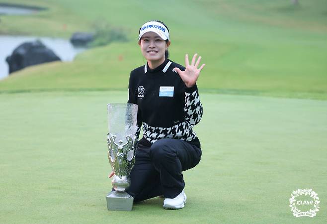 하이트진로 챔피언십 2연패 도전하는 박민지(사진=KLPGA 제공)