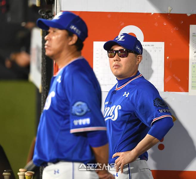 삼성 박진만 감독이 31일 수원 KT위즈파크에서 열린 2023 KBO리그 KT와 경기를 지켜보고 있다. 2023. 8. 31.수원 | 최승섭기자 thunder@sportsseoul.com
