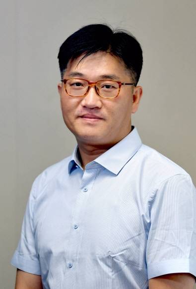 이두걸 전국부 차장