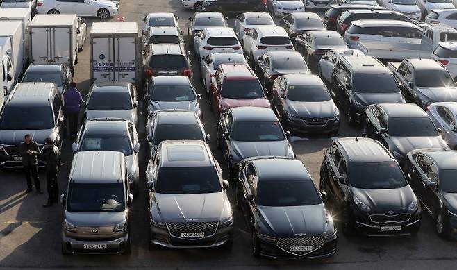 서울의 한 중고차 매매 시장. 사진=뉴스1