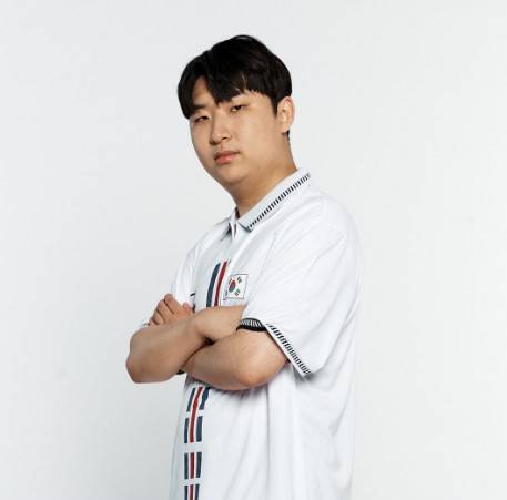 2022 항저우 아시안게임 FC온라인에서 동메달을 획득한 kt 롤스터 곽준혁. KeSPA 제공