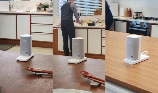 지난달 19일 진행된 쿠킹클래스 도중 실내에 설치된 '에어모니터'에 통합 공기질 수치가 표시되고 있다. 왼쪽부터 요리 직전, 요리를 마친 직후, 30분이 지난 뒤 수치다. 인현우 기자