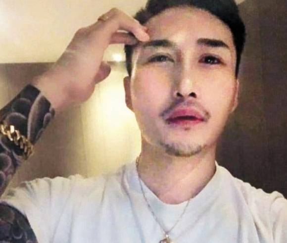 지난해 대선을 앞두고 이재명 더불어민주당 대표에게 현금을 전달했다는 등 허위사실을 공표한 혐의를 받고 있는 폭력조직 ‘국제마피아’ 행동대원 박철민에게 검찰이 징역 2년을 구형했다. 장영하 변호사 제공